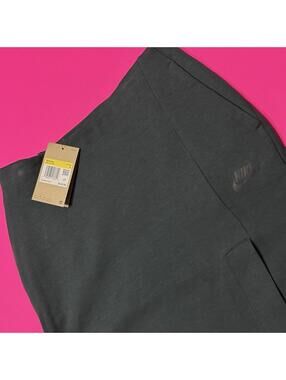 Nike Tech Pack Knit Skirt Green Gray Slim Fit IM6181-390 NEW $125 Women’s Small
